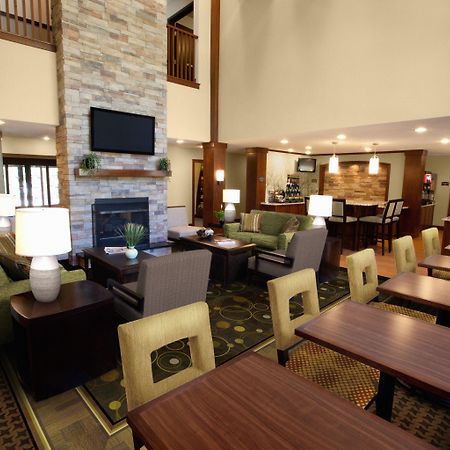 Staybridge Suites - Pittsburgh-Cranberry Township By Ihg Warrendale Eksteriør billede