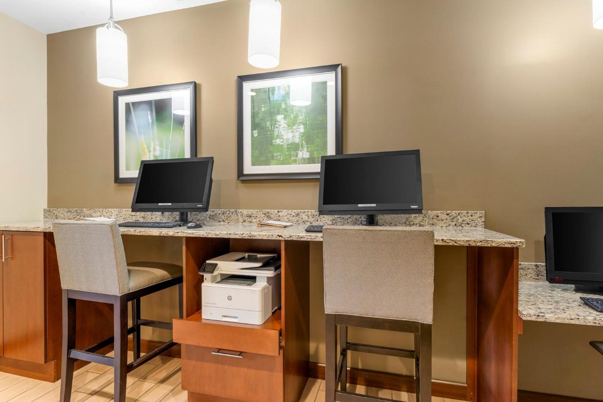 Staybridge Suites - Pittsburgh-Cranberry Township By Ihg Warrendale Eksteriør billede