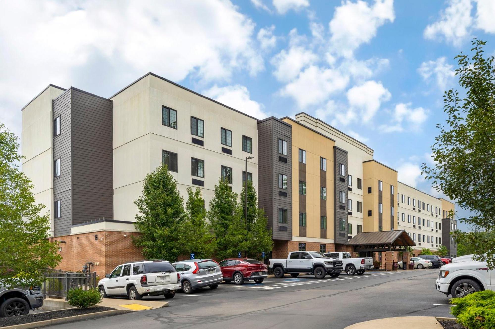 Staybridge Suites - Pittsburgh-Cranberry Township By Ihg Warrendale Eksteriør billede