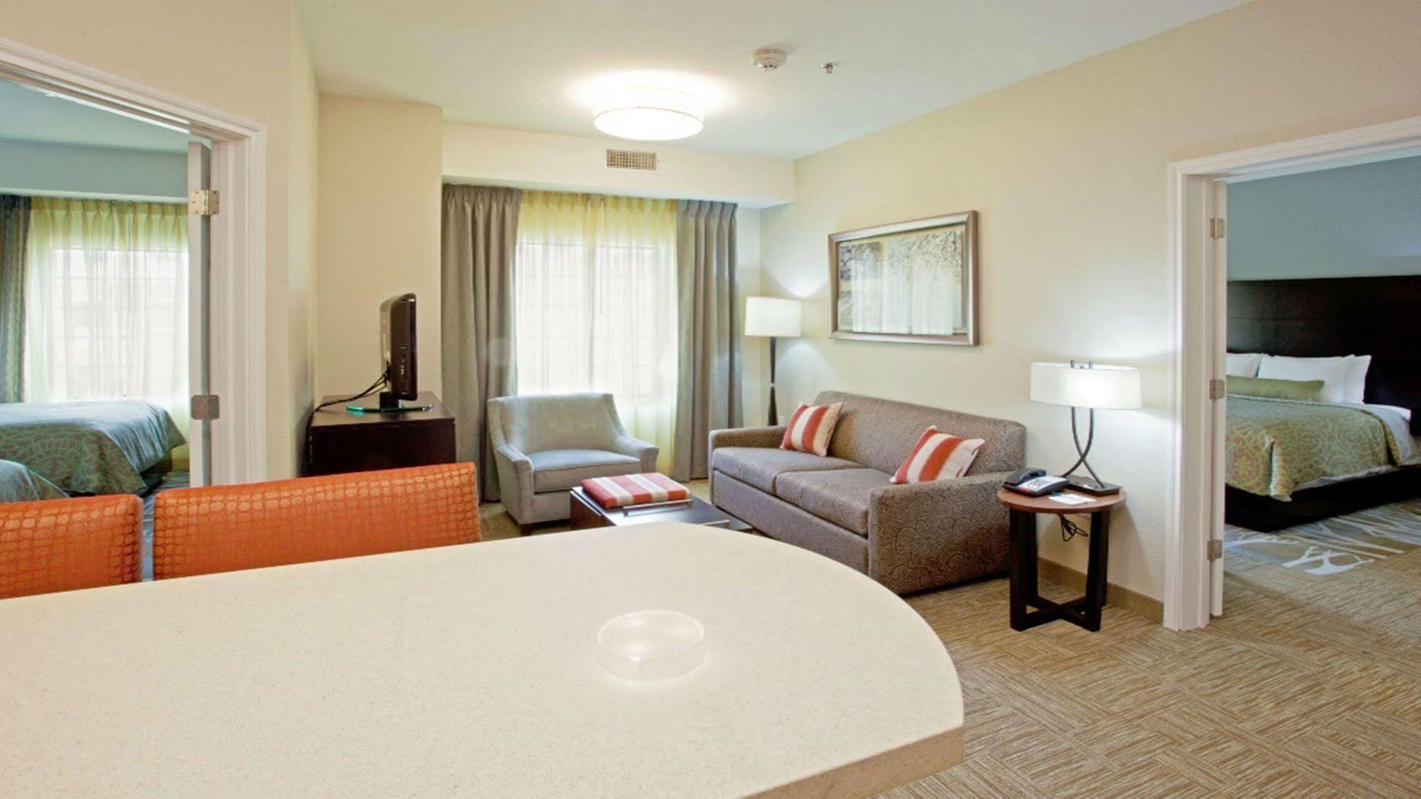 Staybridge Suites - Pittsburgh-Cranberry Township By Ihg Warrendale Eksteriør billede